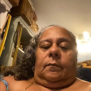 Meet your Posher, Lucy